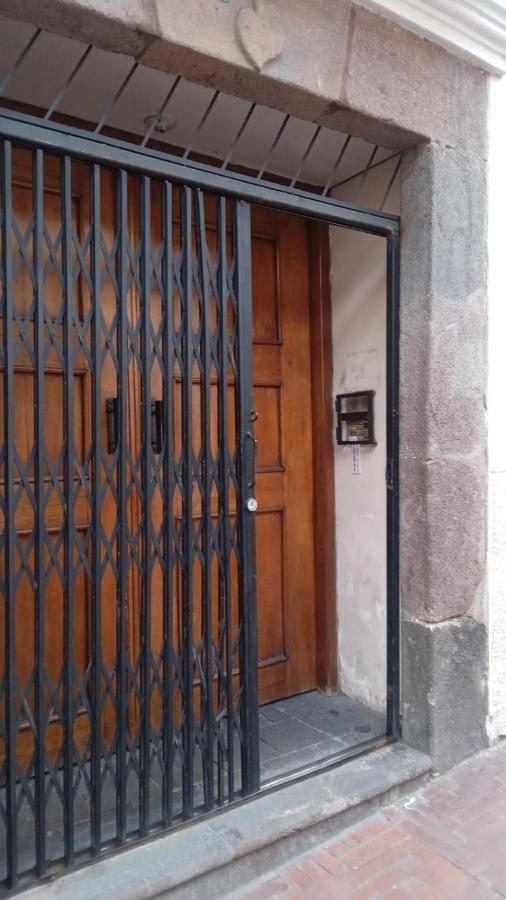 Don- Pablito Hotel Quito Luaran gambar